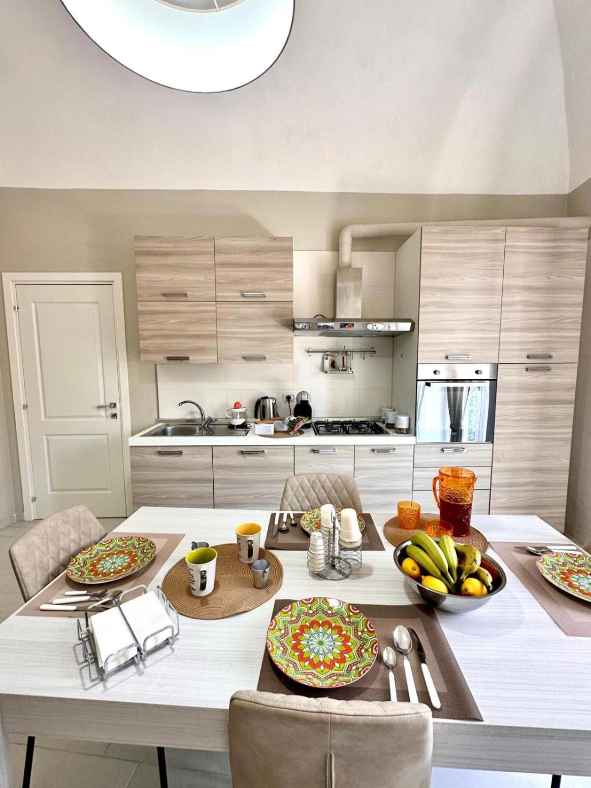 B&B La Reggia Del Sol Trani Dış mekan fotoğraf